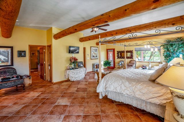 7 Road 2473, Aztec, NM 87410