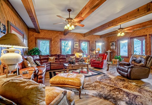 7 Road 2473, Aztec, NM 87410