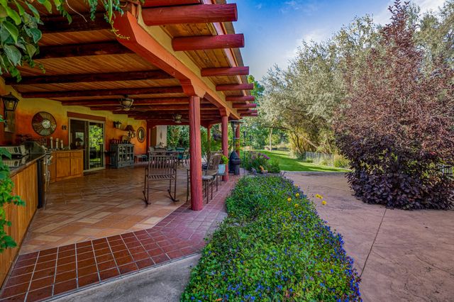 7 Road 2473, Aztec, NM 87410