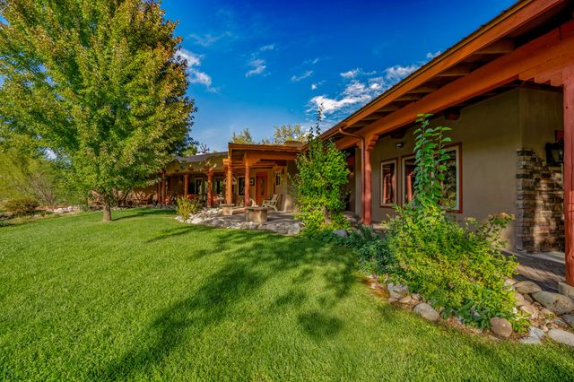 7 Road 2473, Aztec, NM 87410