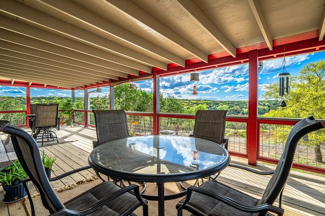 1994 Bear Creek Rd, Kerrville, TX 78028
