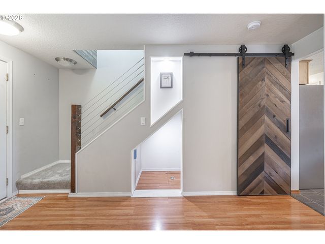 1101 E SUNSET Dr, Newberg, OR 97132