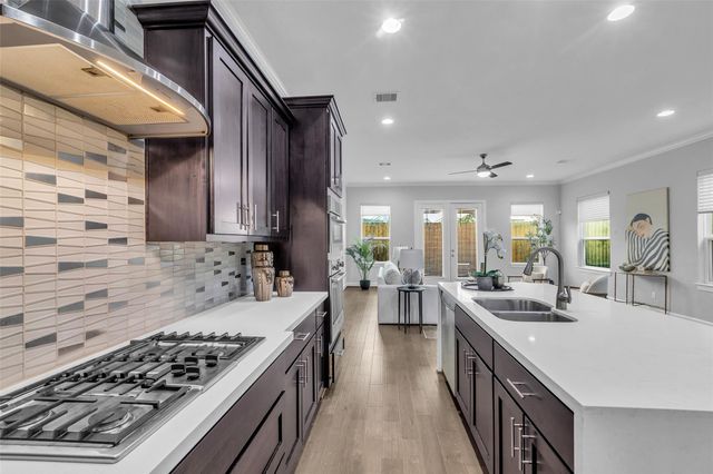 1402 Crocker Street, Houston, TX 77019