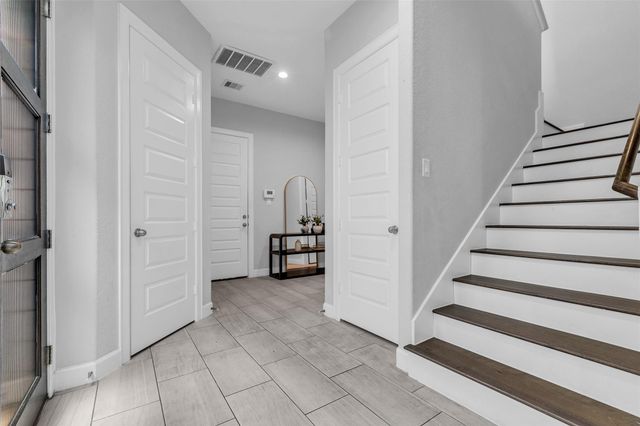 1402 Crocker Street, Houston, TX 77019