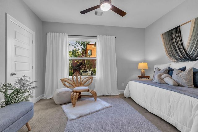 1402 Crocker Street, Houston, TX 77019