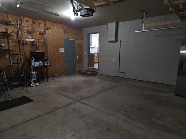 731 Sherwood Lane, Jefferson, WI 53549