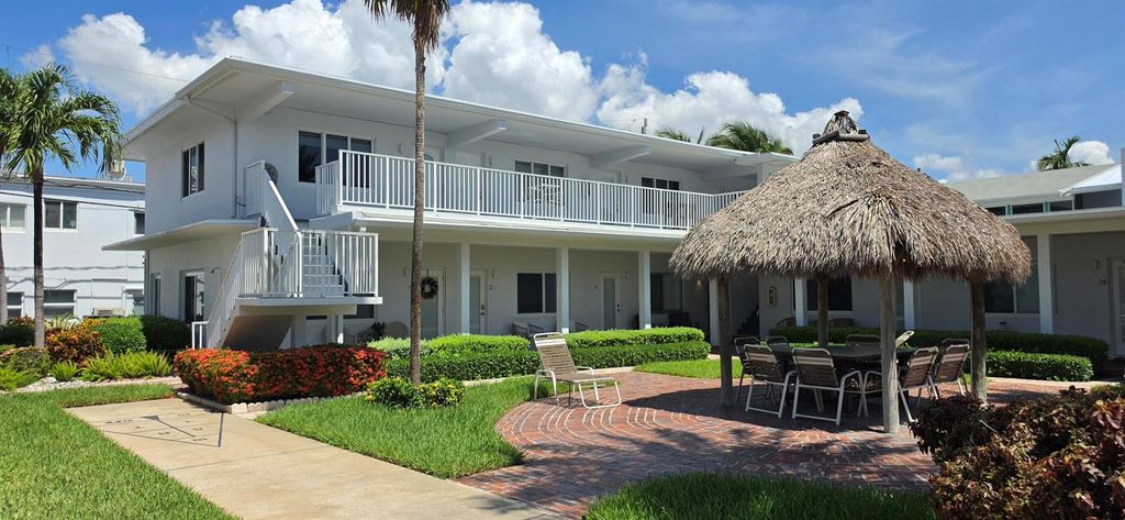 4228 N Ocean Drive 34, Lauderdale By The Sea, FL 33308