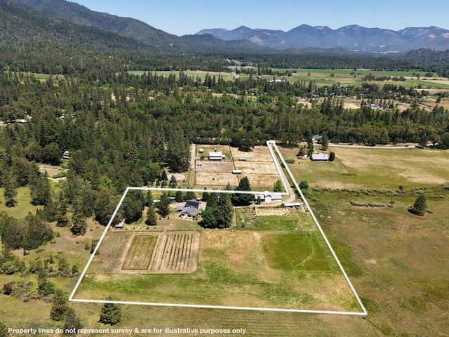 335 Sheraton Drive, Williams, OR 97544