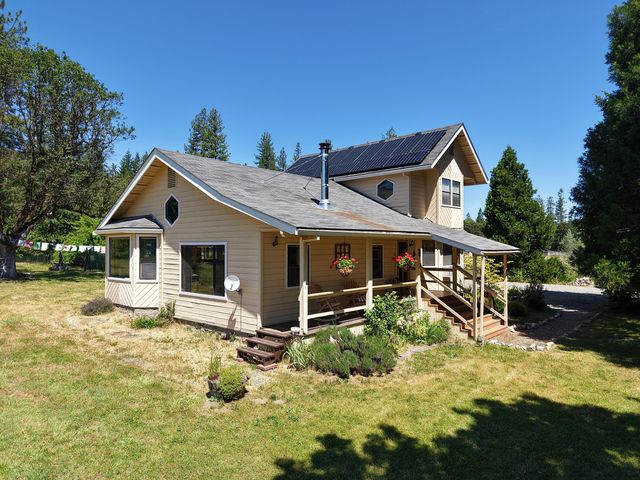 335 Sheraton Drive, Williams, OR 97544