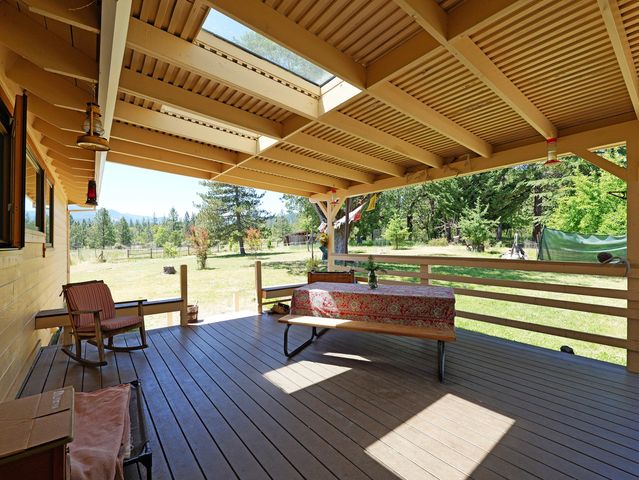 335 Sheraton Drive, Williams, OR 97544