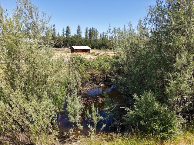 335 Sheraton Drive, Williams, OR 97544