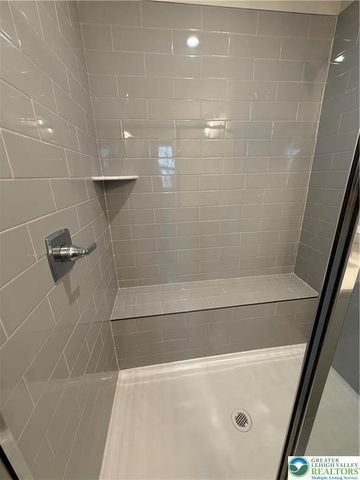 1033 Watson Court, Upper Macungie Twp, PA 18051