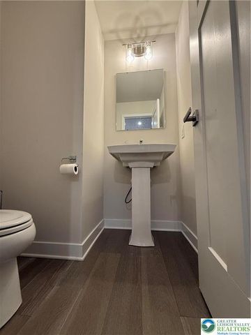 1033 Watson Court, Upper Macungie Twp, PA 18051