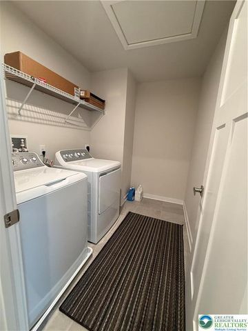 1033 Watson Court, Upper Macungie Twp, PA 18051