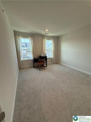 1033 Watson Court, Upper Macungie Twp, PA 18051