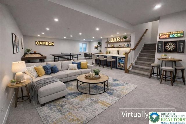 1033 Watson Court, Upper Macungie Twp, PA 18051