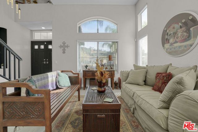 6886 Country Oaks Drive, Highland, CA 92346