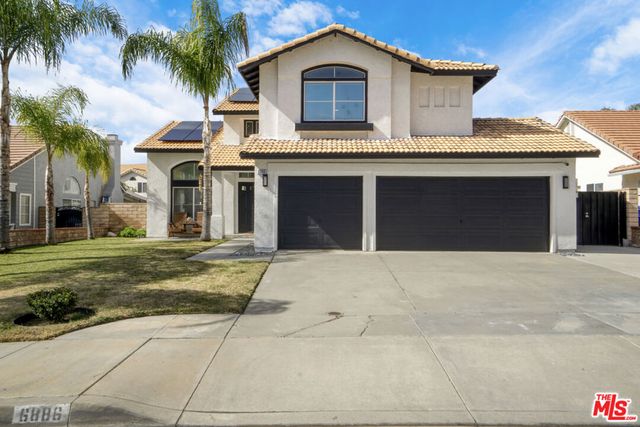6886 Country Oaks Drive, Highland, CA 92346