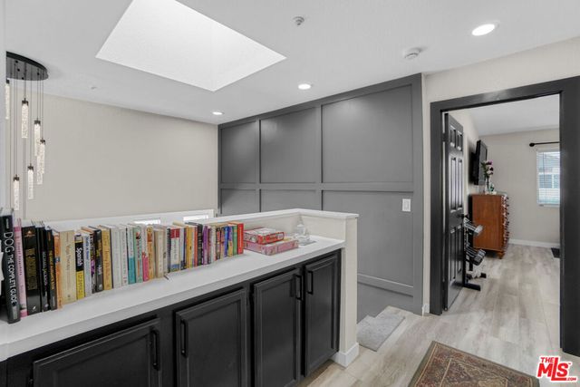 6886 Country Oaks Drive, Highland, CA 92346