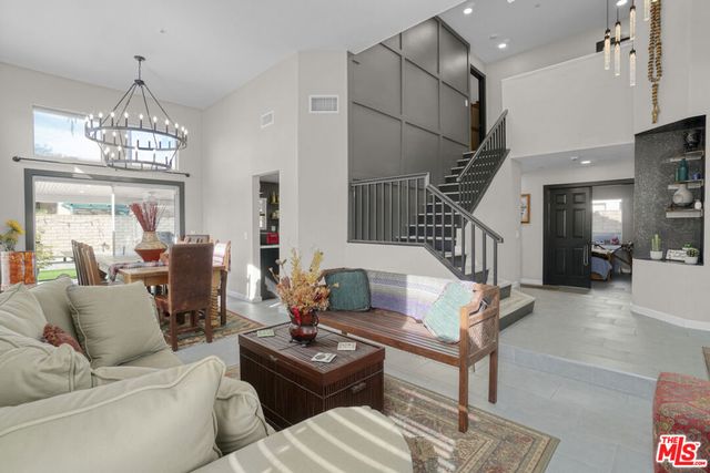 6886 Country Oaks Drive, Highland, CA 92346