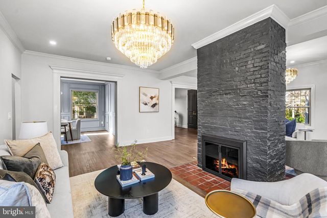 804 MAIN ST, Riverton, NJ 08077