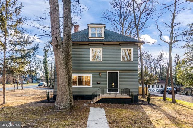 804 MAIN ST, Riverton, NJ 08077