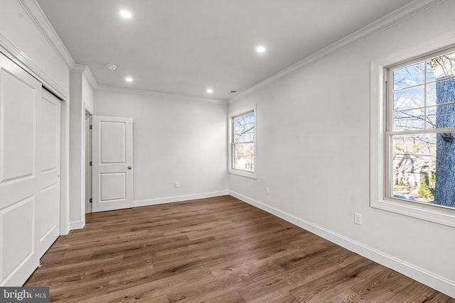 804 MAIN ST, Riverton, NJ 08077