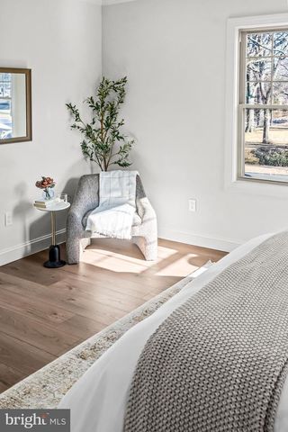 804 MAIN ST, Riverton, NJ 08077