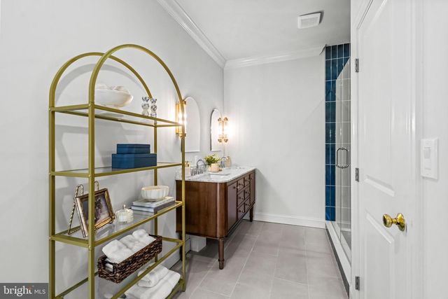 804 MAIN ST, Riverton, NJ 08077