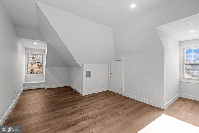 804 MAIN ST, Riverton, NJ 08077