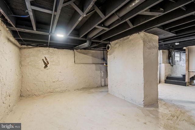 804 MAIN ST, Riverton, NJ 08077