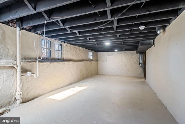 804 MAIN ST, Riverton, NJ 08077