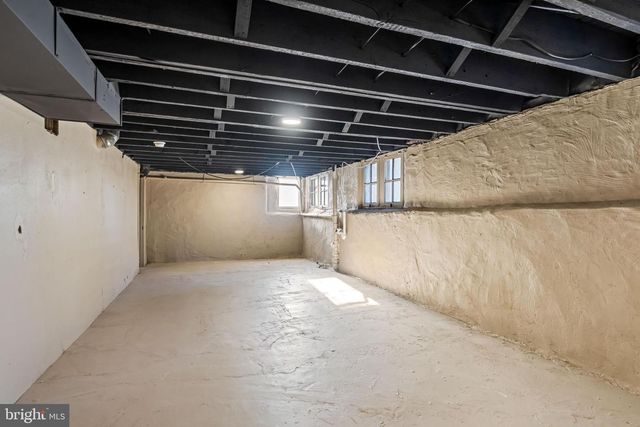 804 MAIN ST, Riverton, NJ 08077