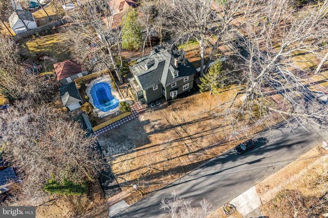 804 MAIN ST, Riverton, NJ 08077