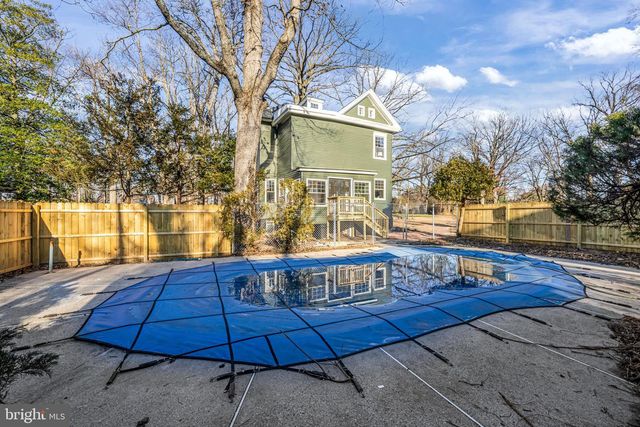 804 MAIN ST, Riverton, NJ 08077