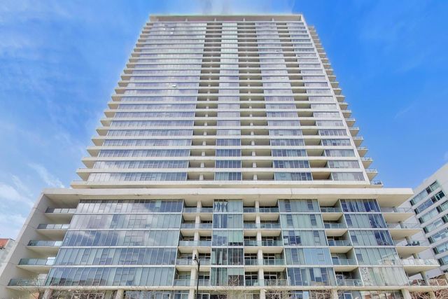 1720 S Michigan Avenue 902, Chicago, IL 60616