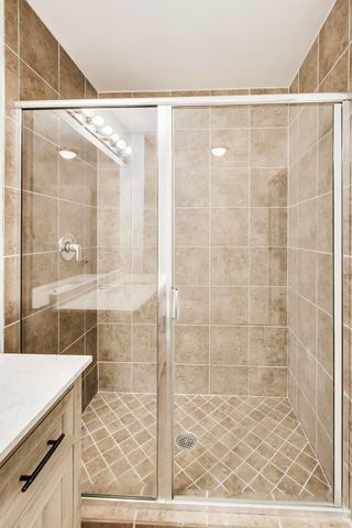 1720 S Michigan Avenue 902, Chicago, IL 60616