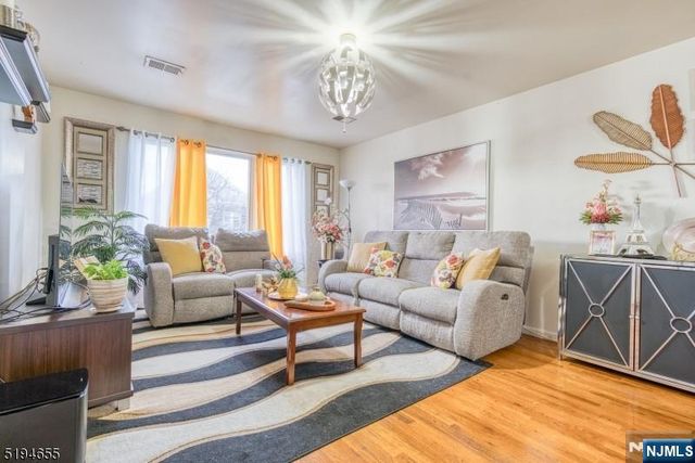 111 Highland Avenue, Newark, NJ 07104