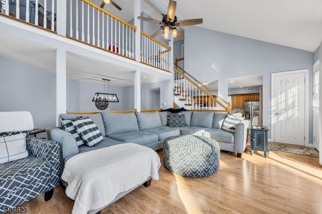 107 Bluebird Dr 1A, Hillsborough Twp., NJ 08844