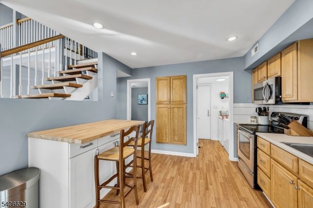 107 Bluebird Dr 1A, Hillsborough Twp., NJ 08844