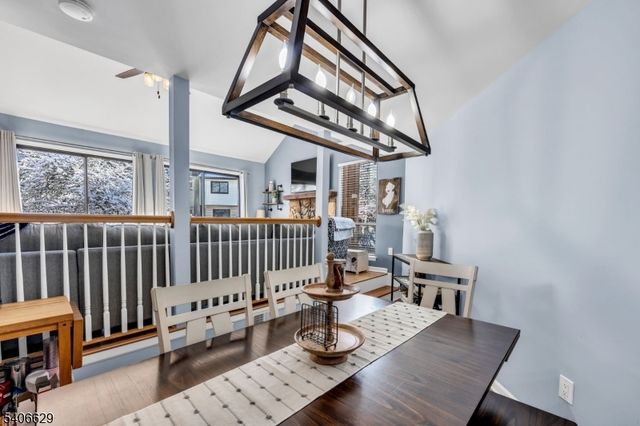 107 Bluebird Dr 1A, Hillsborough Twp., NJ 08844