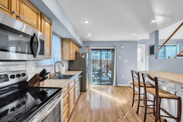 107 Bluebird Dr 1A, Hillsborough Twp., NJ 08844