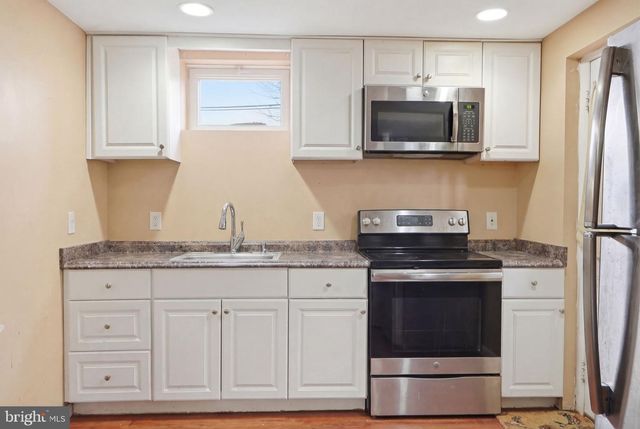 6507 WESTVIEW LN, Lanham, MD 20706