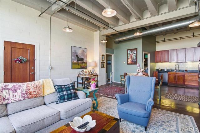 1720 Chouteau Avenue 201, St Louis, MO 63103