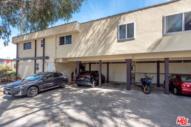 8401 Tuscany Avenue 4, Los Angeles, CA 90293