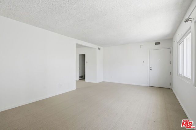 8401 Tuscany Avenue 4, Los Angeles, CA 90293