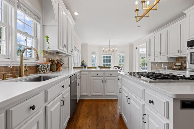 8410 Rambling Rose Drive, Ooltewah, TN 37363