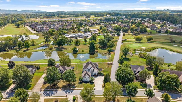 8410 Rambling Rose Drive, Ooltewah, TN 37363