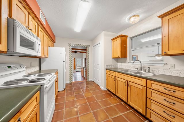 125 Turkey Trot, Hunt, TX 78024