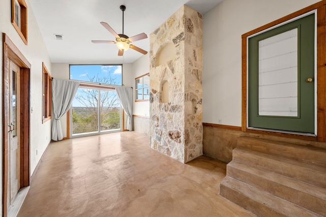 125 Turkey Trot, Hunt, TX 78024